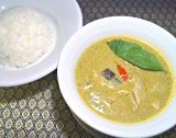 グリーンカレーライス(鶏肉)